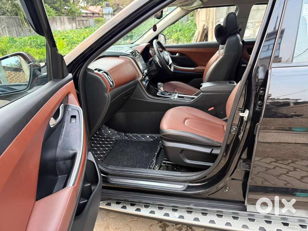 Hyundai Alcazar 2023 Diesel 10300 Km Driven