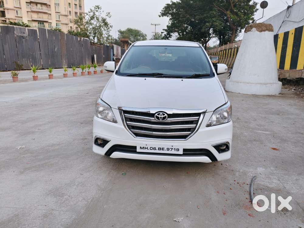 Toyota Innova 2.5 V 8 Str, 2015, Diesel