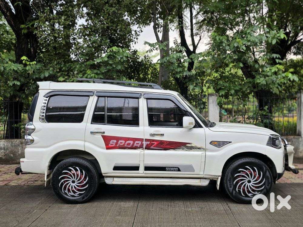 Mahindra Scorpio S4, 2015, Diesel