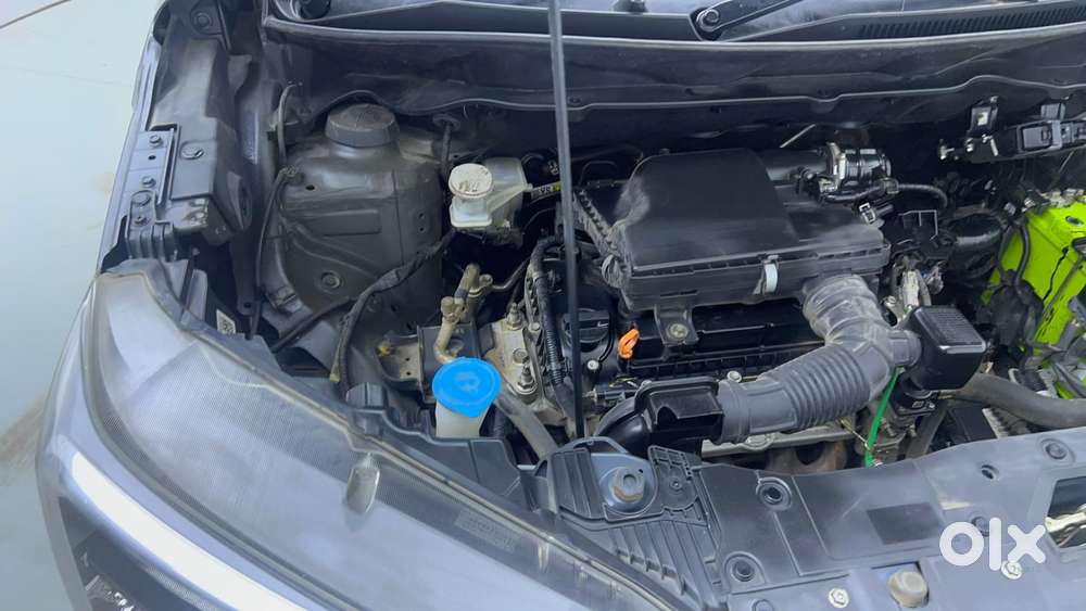Maruti Suzuki Xl6 1.5 Alpha At, 2022, Petrol