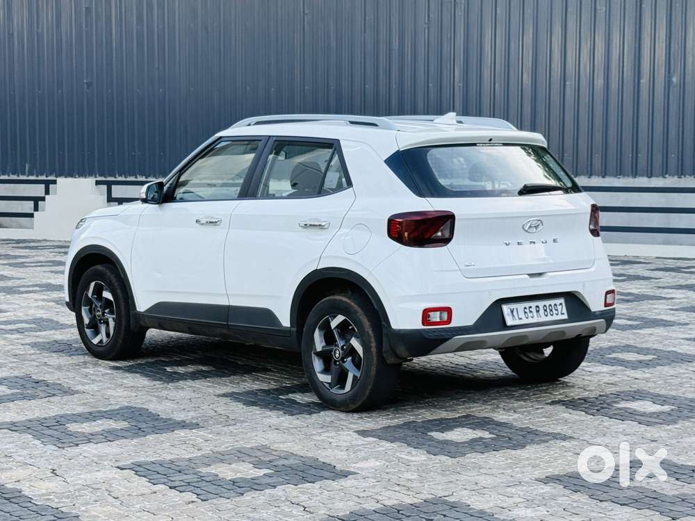 Hyundai Venue 1.5 Crdi Sx (o), 2021, Diesel