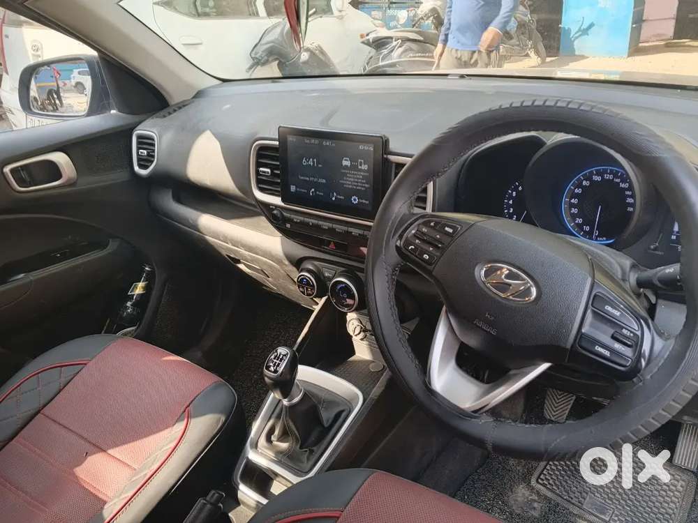 Hyundai Venue Knight 2020