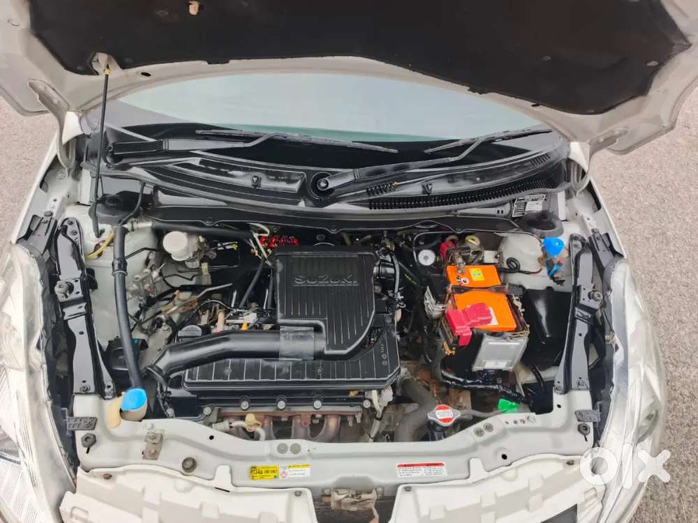 Maruti Suzuki Swift Vxi 2016