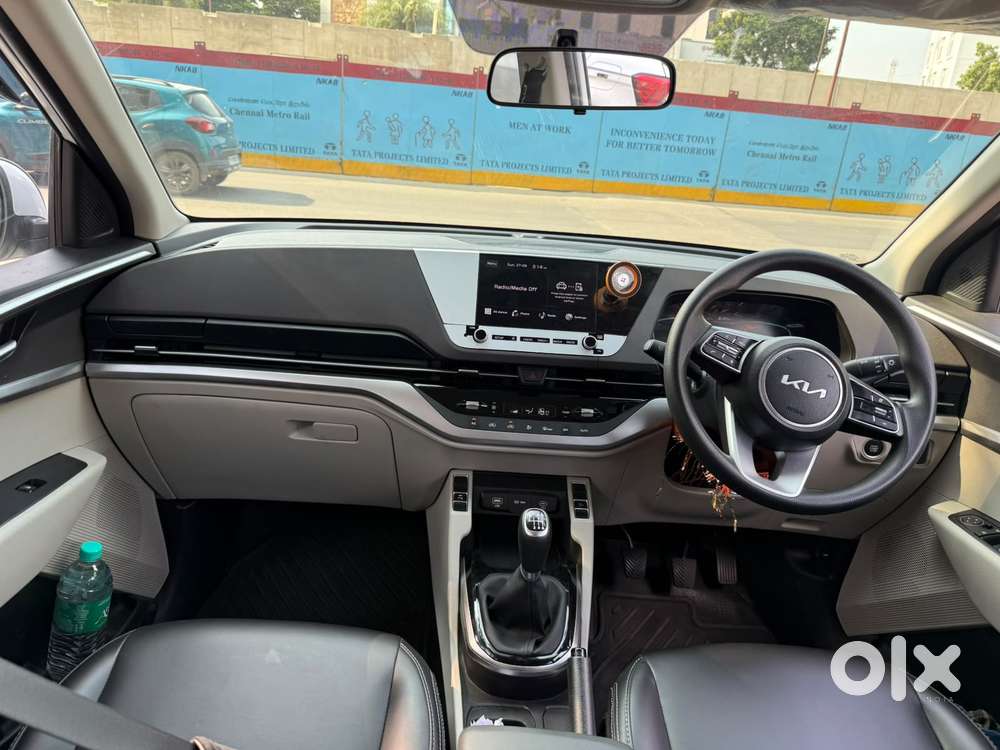 Kia Carens 1.5 Prestige 7 Str, 2024, Petrol