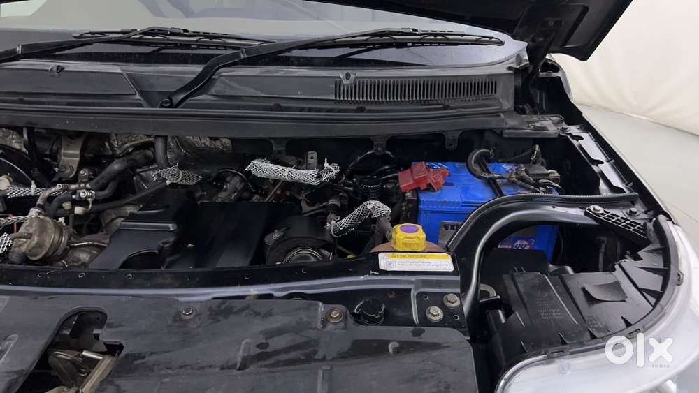 Mahindra Tuv 300 T8, 2016, Diesel