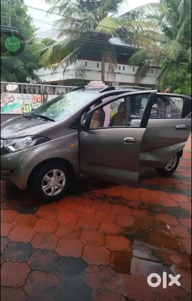 Datsun Redigo 2017 Car