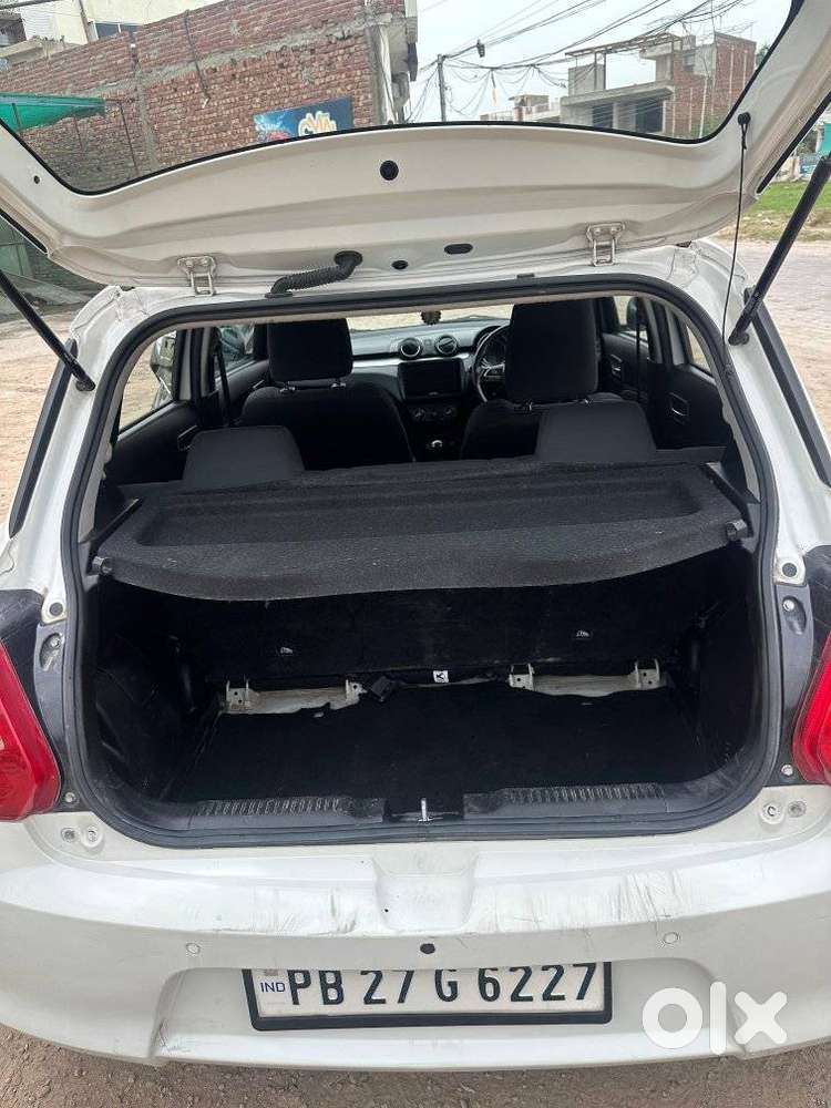 Maruti Suzuki Swift Vxi Optional, 2021, Petrol