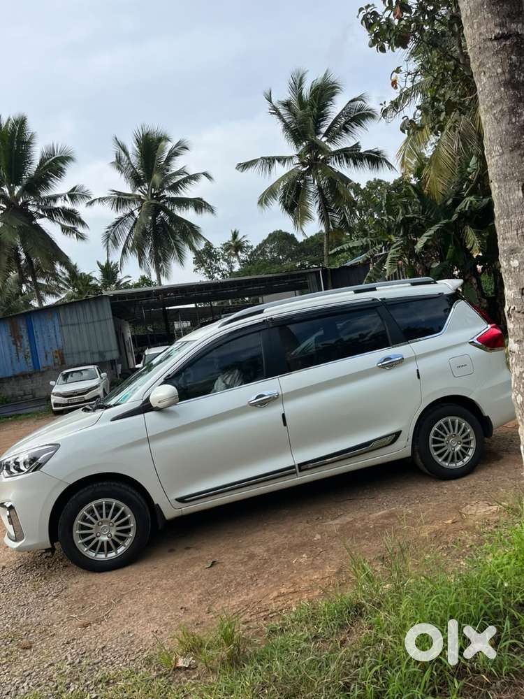 Maruti Suzuki Ertiga Vxi Shvs, 2023, Petrol