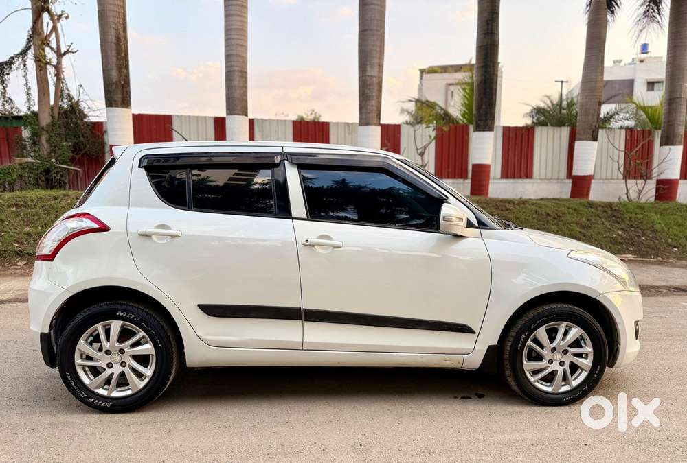 Maruti Suzuki Swift 2011-2014 Zdi, 2013, Diesel