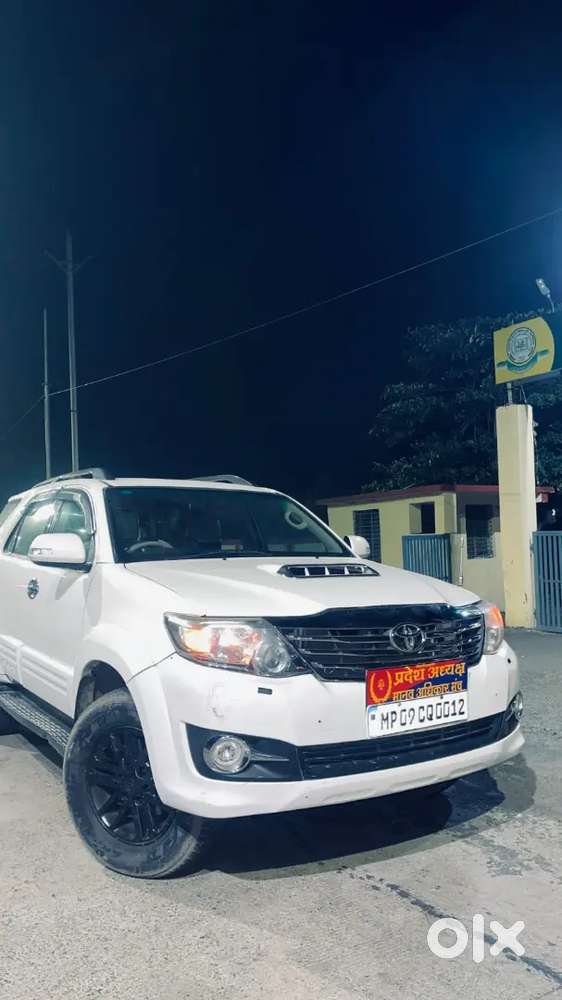 Toyota Fortuner 4x2 Mt 2014