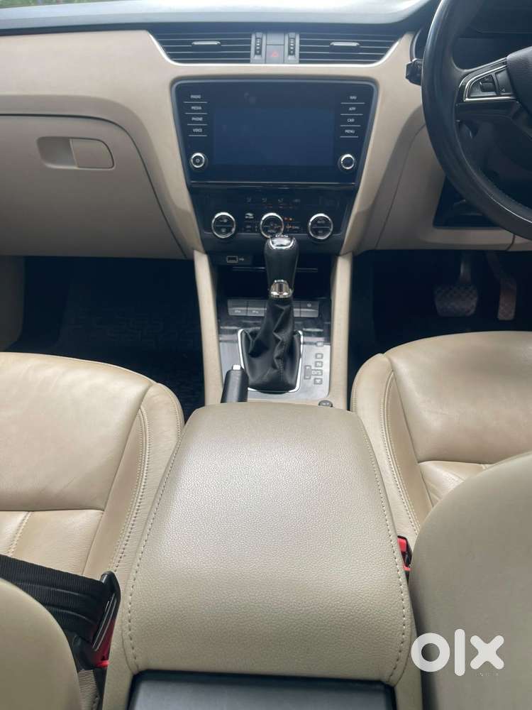 Skoda Octavia 1.8 Tsi At L K, 2019, Petrol