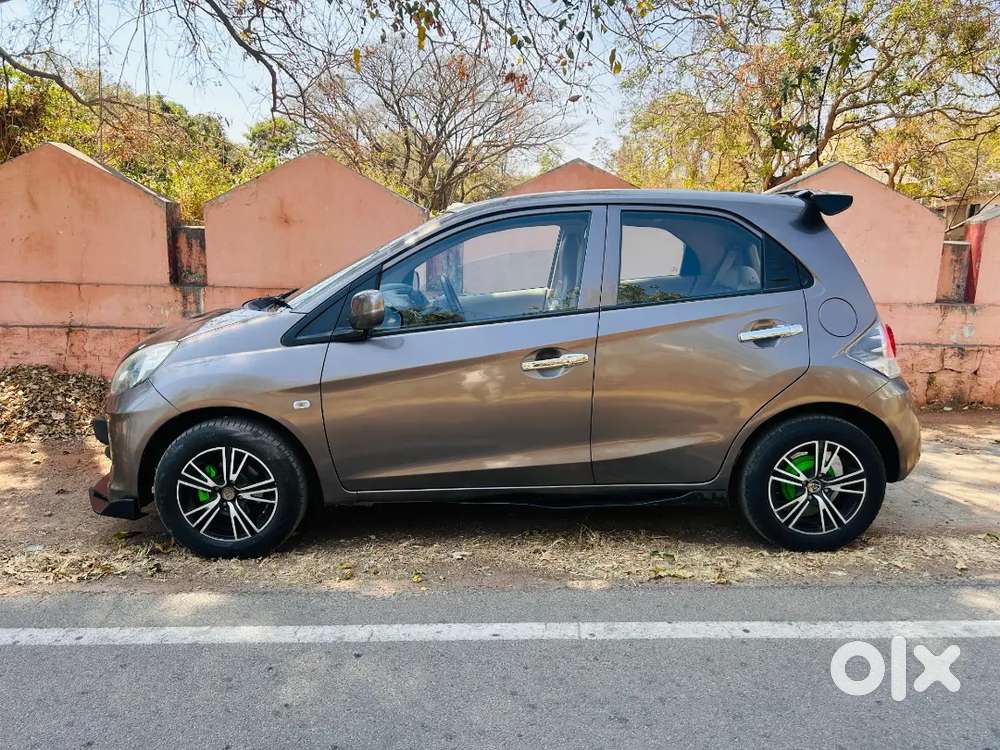 Honda Brio Petrol 2012 Mt