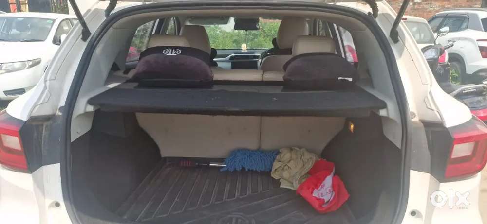 Mg Astor 2023 Petrol 18100 Km Driven