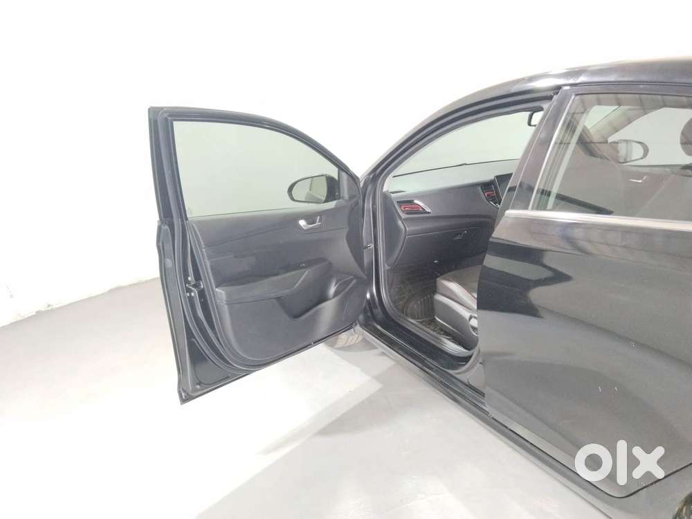 Hyundai Verna 1.0 Sx (o) Turbo Gdi Dct, 2021, Petrol