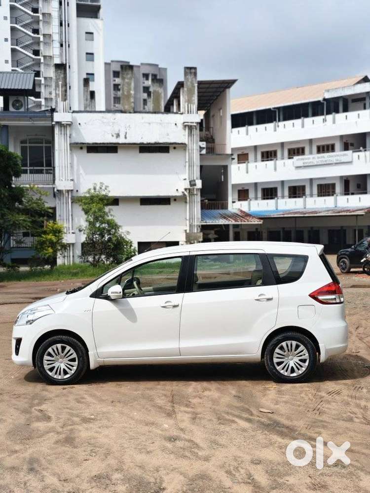 Maruti Suzuki Ertiga Vxi, 2015, Petrol