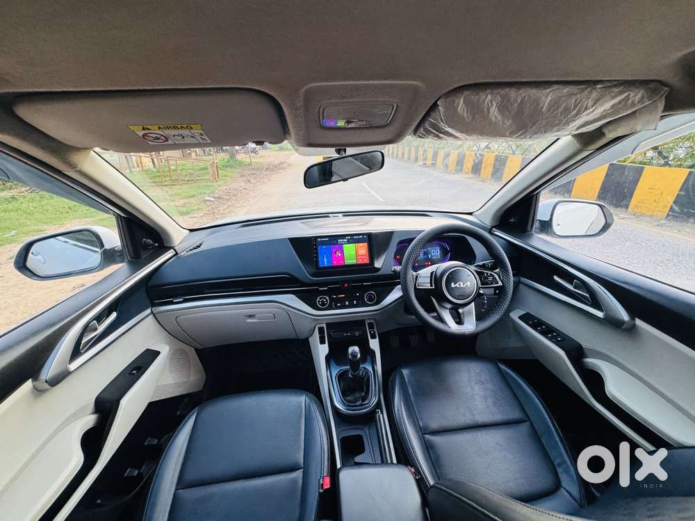 Kia Carens 1.4 Premium 7 Str, 2022, Diesel