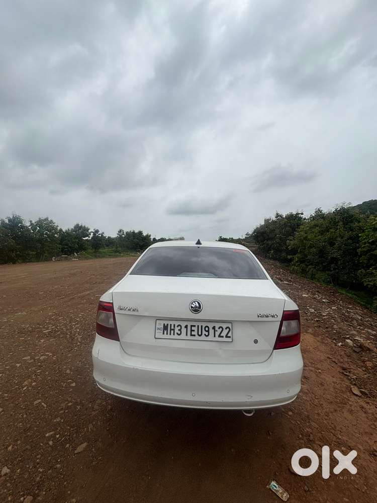 2016 Skoda Rapid Petrol Manual
