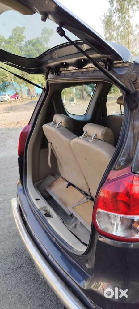 Maruti Suzuki Ertiga Shvs Vdi Limited Edition, 2017, Diesel