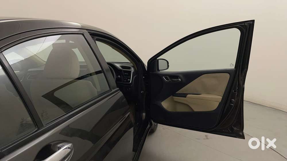 Honda City I-vtec Cvt V, 2018, Petrol