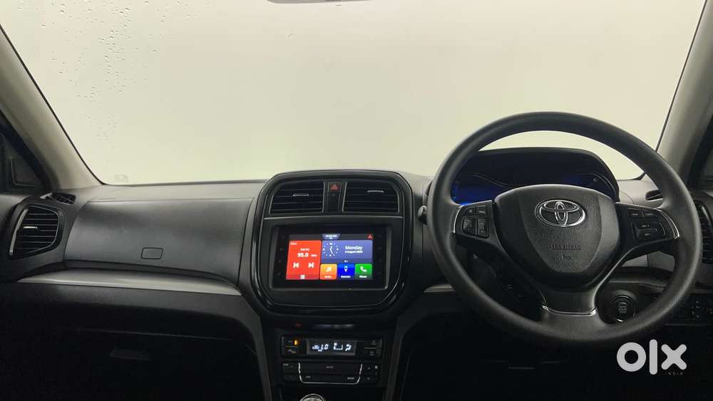 Toyota Urban Cruiser 1.5 High Grade Mt, 2020, Petrol