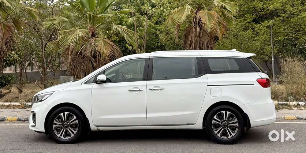 Kia Carnival Limousine Plus 7 Str, 2022, Diesel