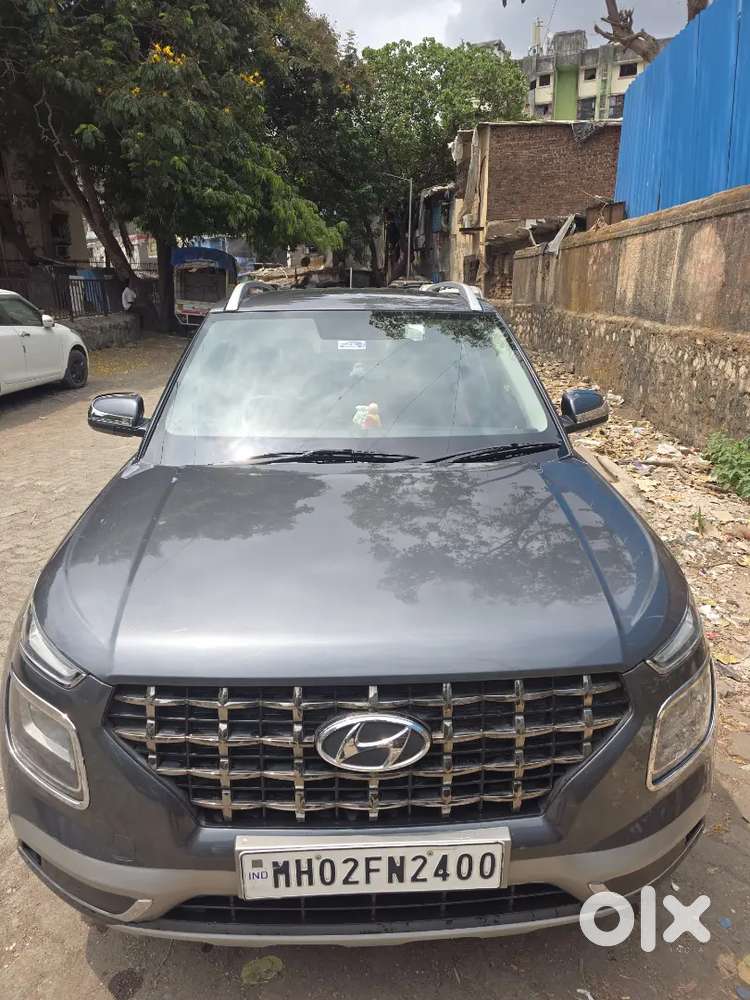 Hyundai Venue 2021 Petrol Good Condition