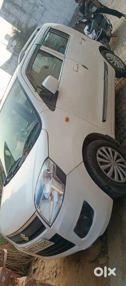 Maruti Suzuki Wagon R 2017 Cng & Hybrids 68000 Km Driven.new Condition