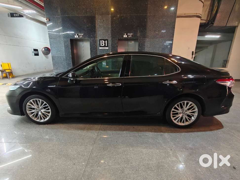Toyota Camry Hybrid, 2020, Petrol