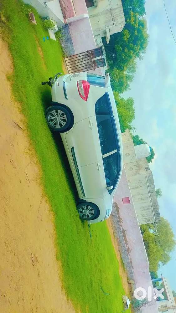 Ertiga Vdi Gadi H 2013model Sandar Condisan Me Enjan Company Sil H
