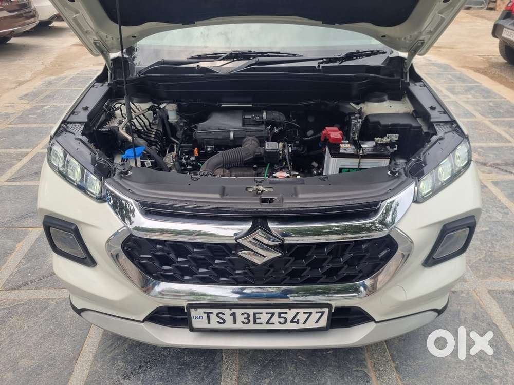 Maruti Suzuki Grand Vitara 1.5 Delta Smart Hybrid At, 2023, Petrol
