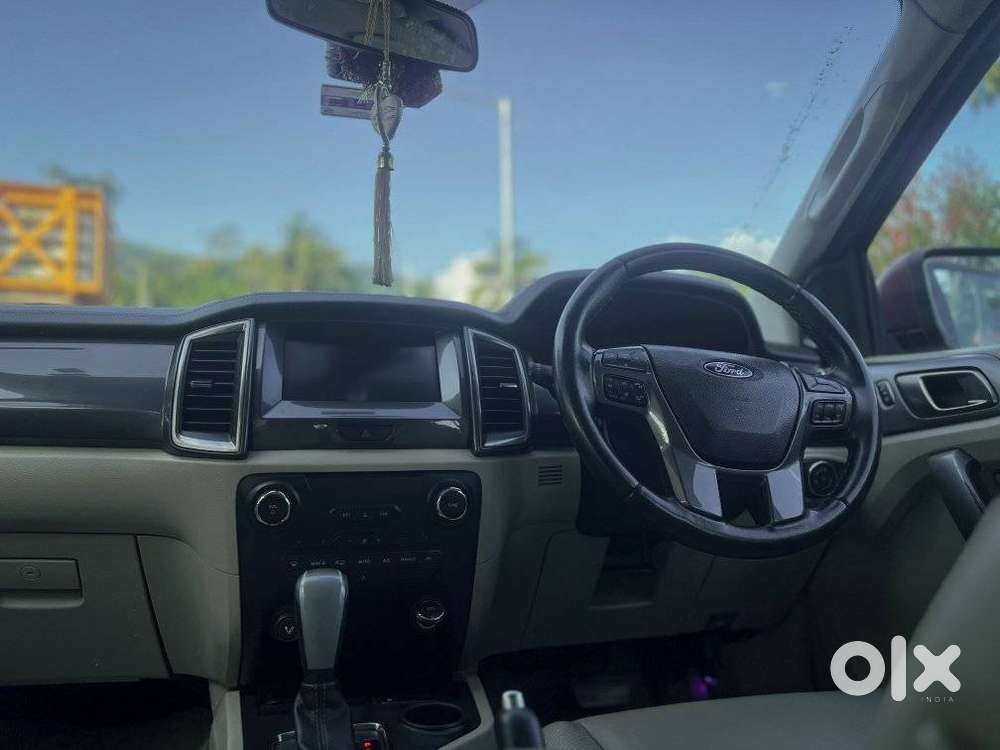 Ford Endeavour 2.2 Trend At 4x2, 2016, Diesel