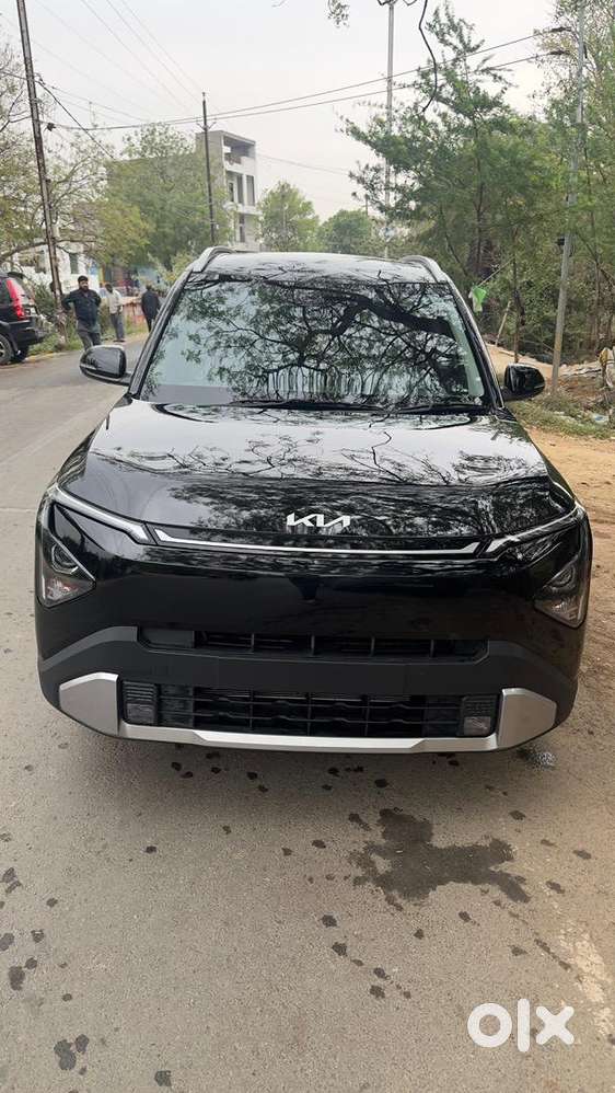 Kia Carens Clavis Hte O  800km Only Brand New