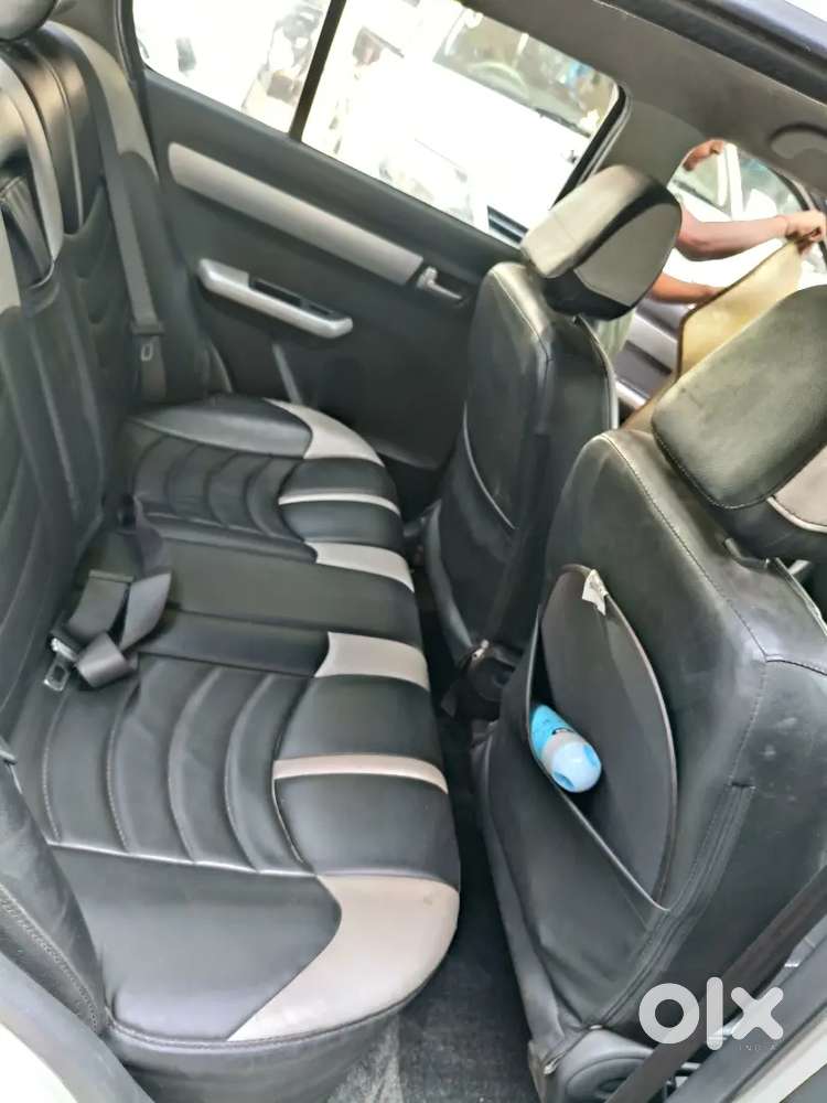 Maruti Suzuki Dzire 2010