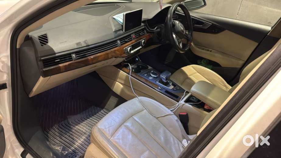 Audi A4 1.4 30 Tfsi Premium Plus, 2019, Petrol