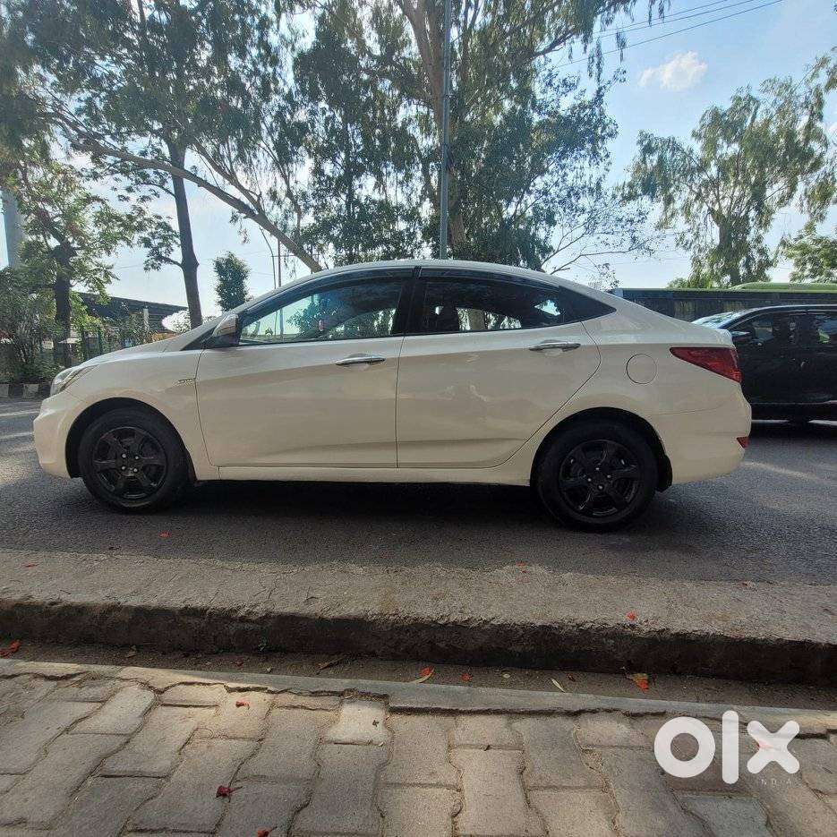 Hyundai Verna Crdi 1.6 Sx, 2012, Diesel
