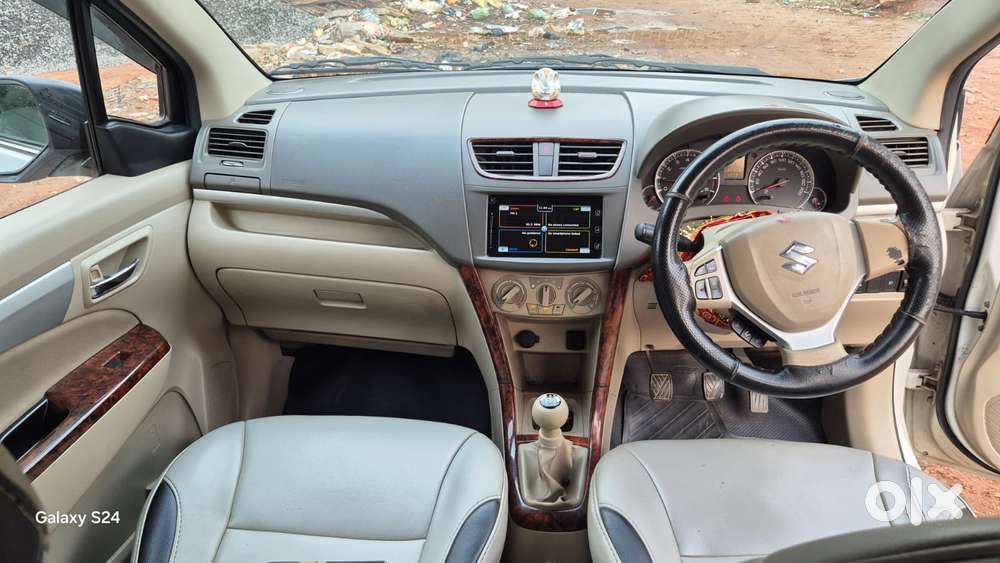 Maruti Suzuki Ertiga Zxi Plus , 2017, Petrol