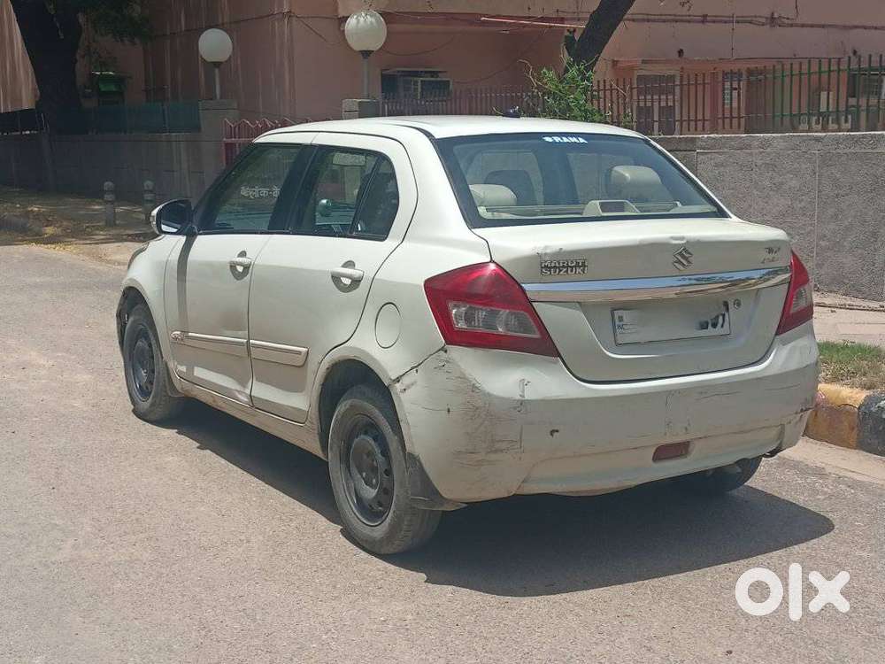 Maruti Suzuki Dzire 1.2 Vxi, 2012, Petrol