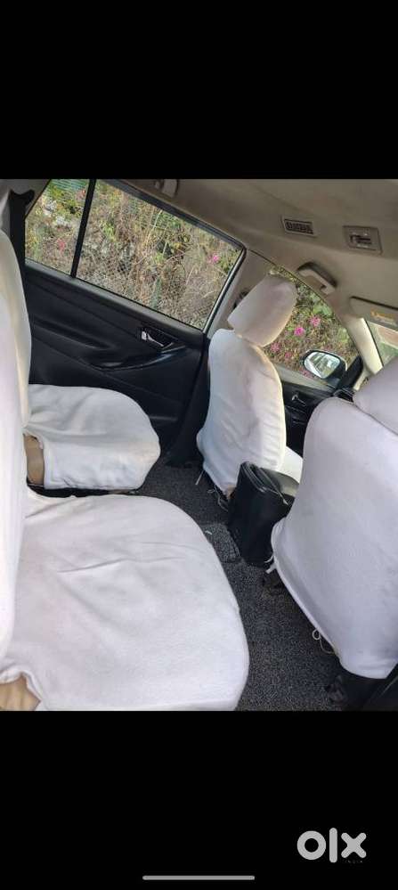 Toyota Innova Crysta 2.4 G Mt 7 Str, 2022, Diesel
