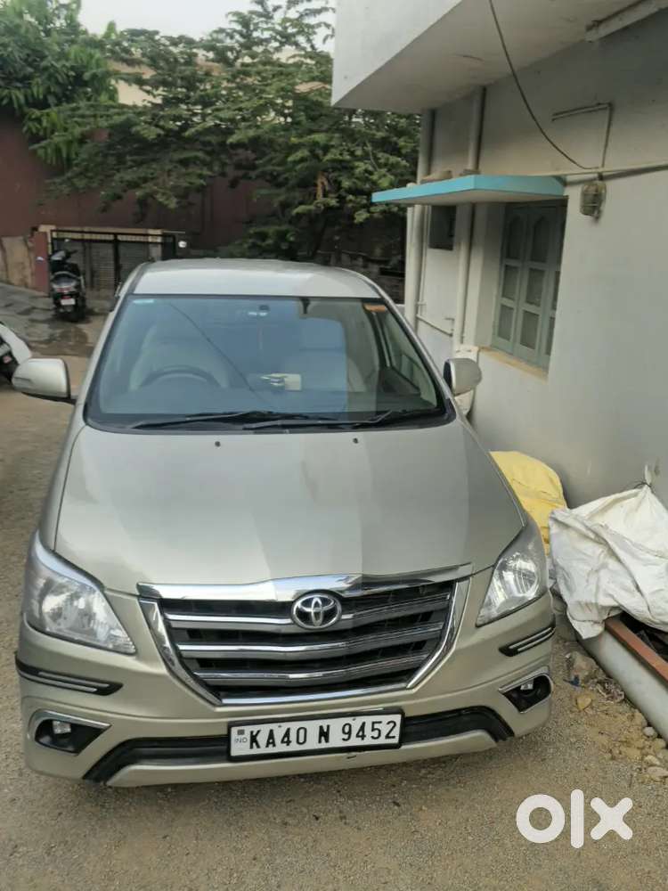 Toyota Innova 2015 Diesel Well Maintained