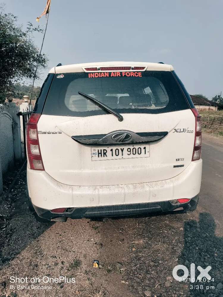 Mahindra Xuv500 W10 2015 Model Diesel 105000 Km Driven