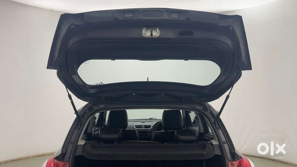 Maruti Suzuki Swift Vvt Vxi, 2016, Petrol