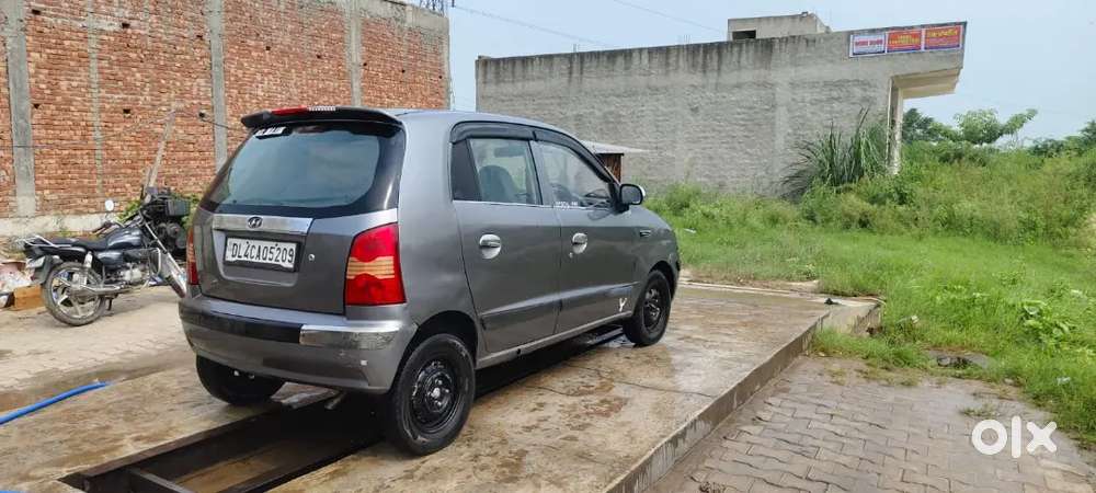 Hyundai Santro Asta Petrol 2012