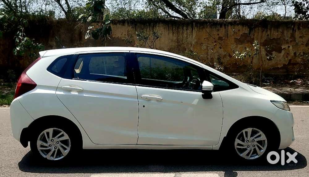 Honda Jazz V Mt Privilege, 2016, Petrol