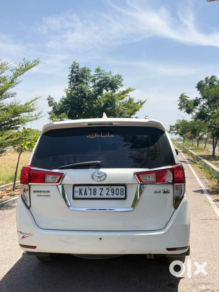 Toyota Innova Crysta 2017