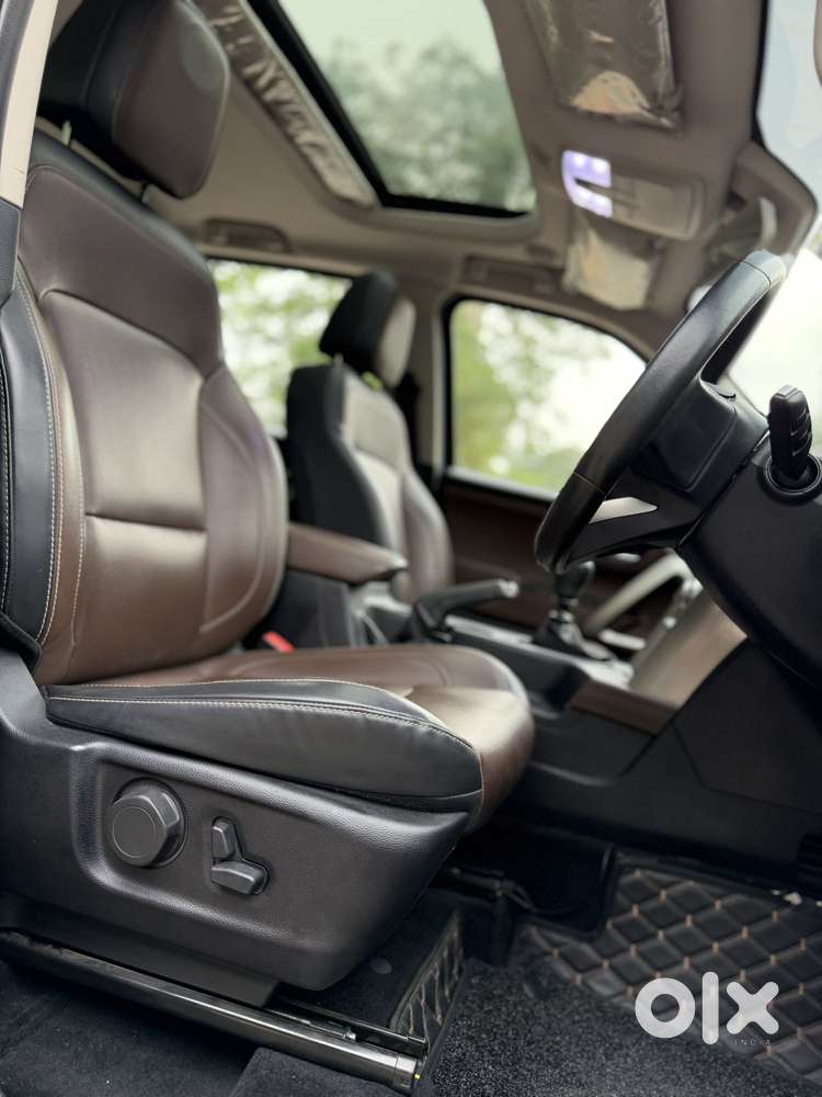 Mahindra Scorpio-n 2.2 Z8 L Diesel Mt 7 Str, 2023, Diesel