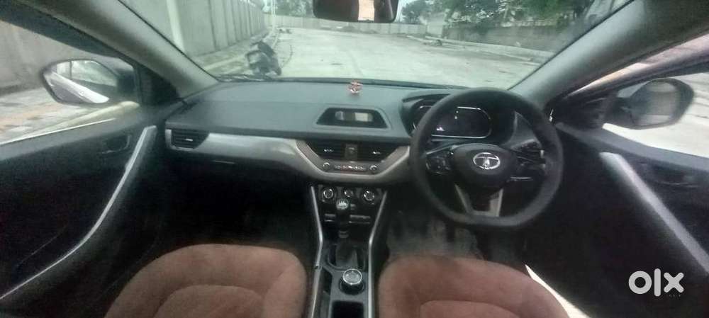 Tata Nexon 1.2 Revotron Xm Plus (s), 2023, Petrol
