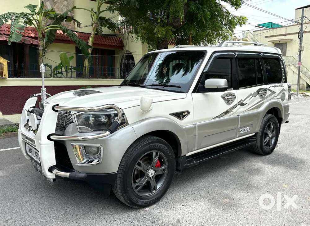 Mahindra Scorpio S10, 2016, Diesel