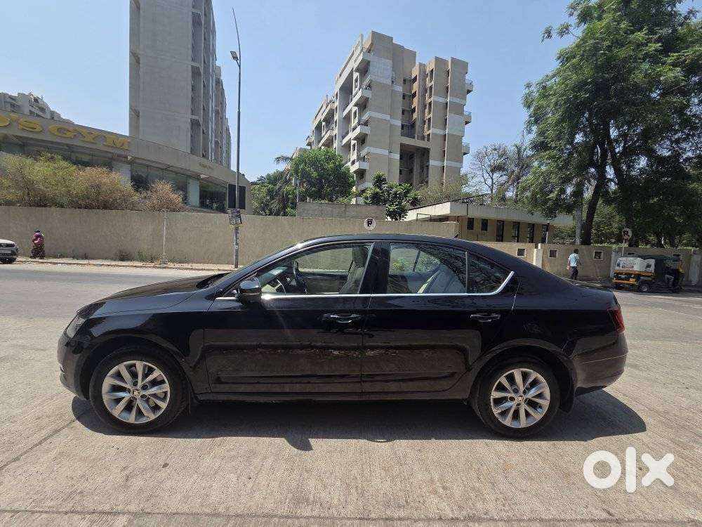 Skoda Octavia 2013-2017 Style Plus 1.8 Tsi At, 2017, Petrol