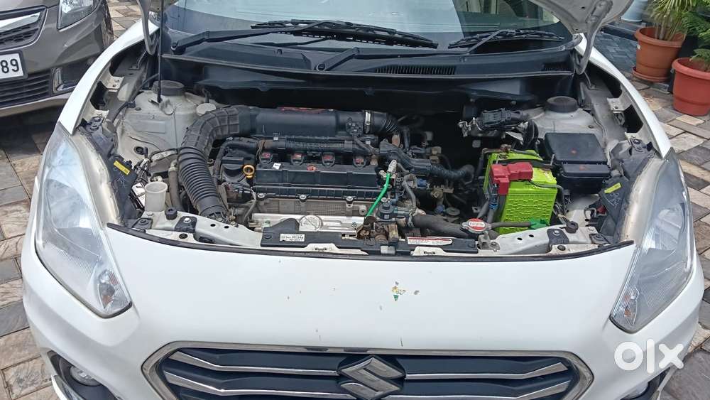 Maruti Suzuki Dzire 1.2 Vxi, 2022, Petrol