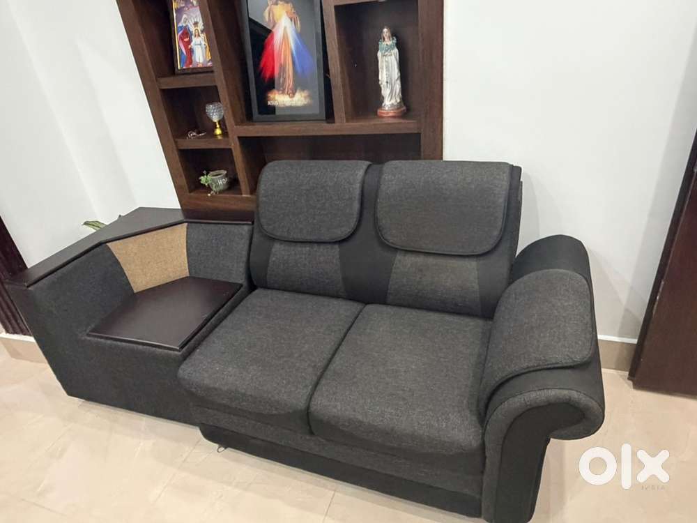 New Sofa- No scratch/damage